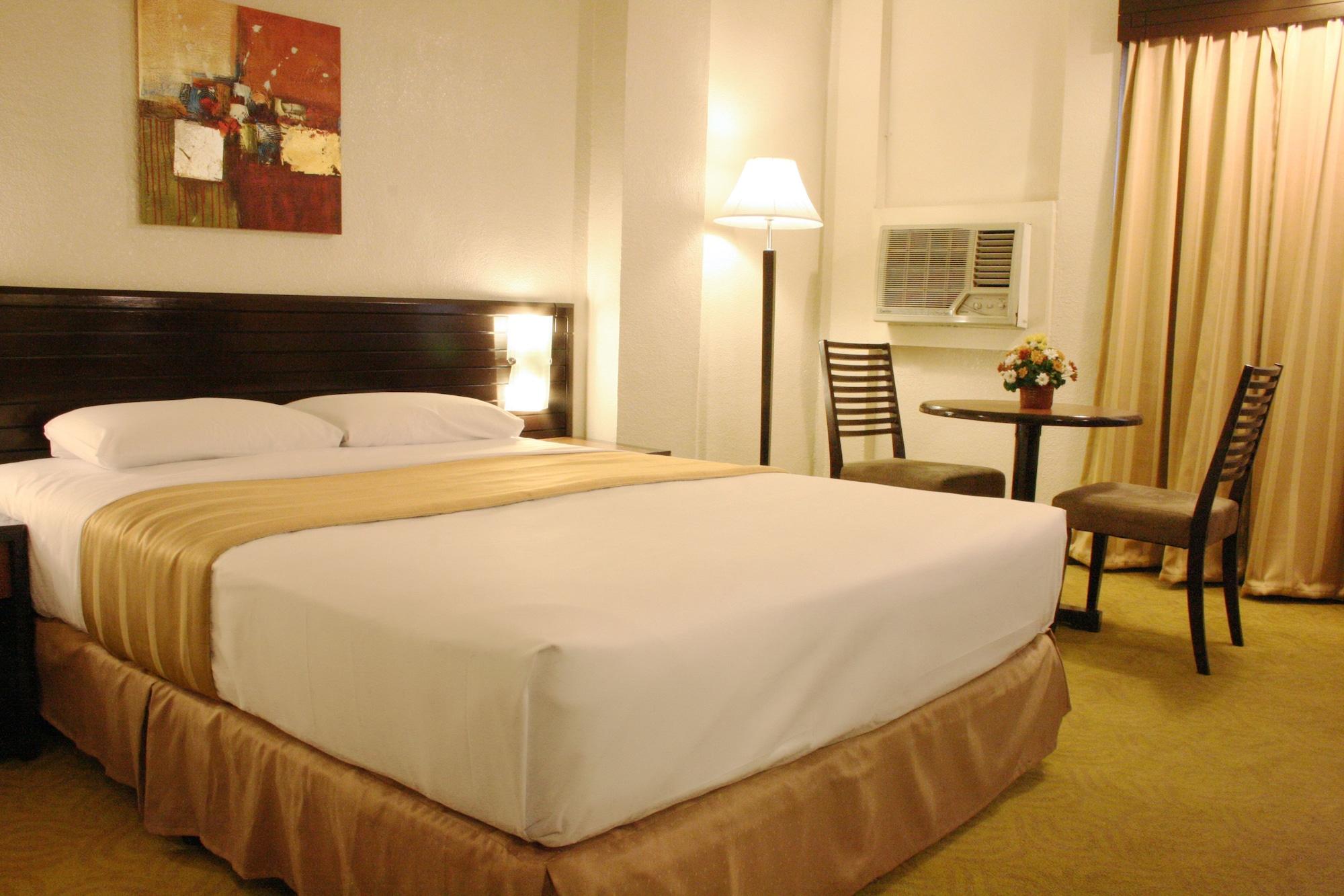 Rothman Hotel Манила Экстерьер фото