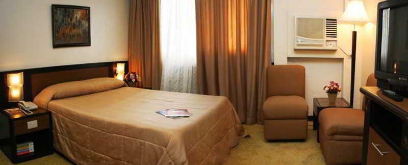 Rothman Hotel Манила Экстерьер фото